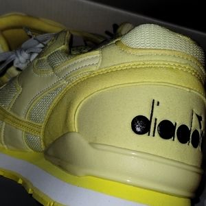 Diadora Size 10.5